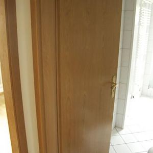 Tür 3