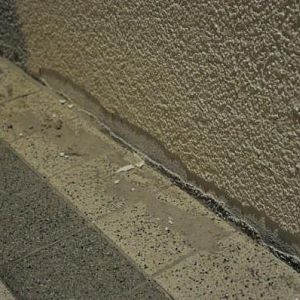 Hausfront links