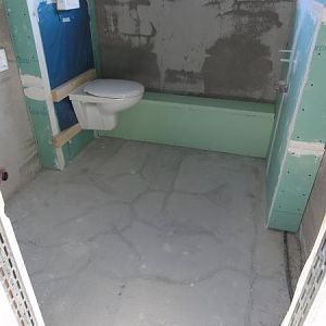 Risse im Betonboden OG WC