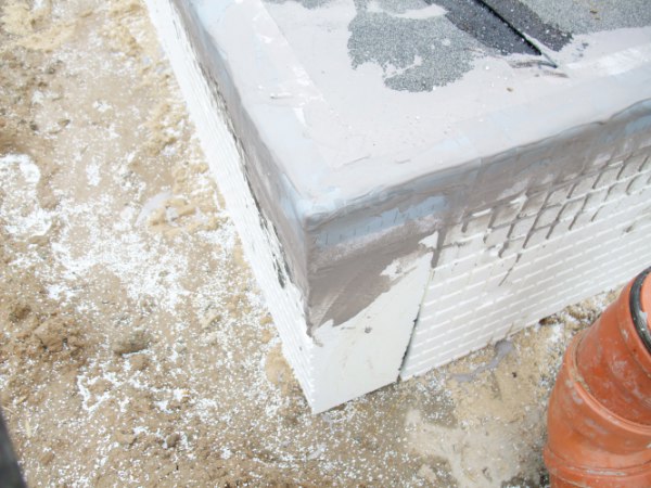 12 cm Dämmung auch in der Ecke