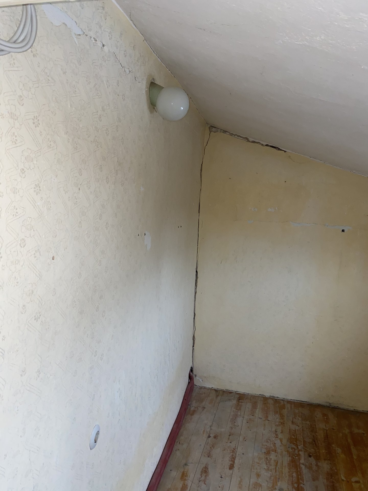 4A231DEA-9D60-4D0C-8CFB-E3BF2160398B