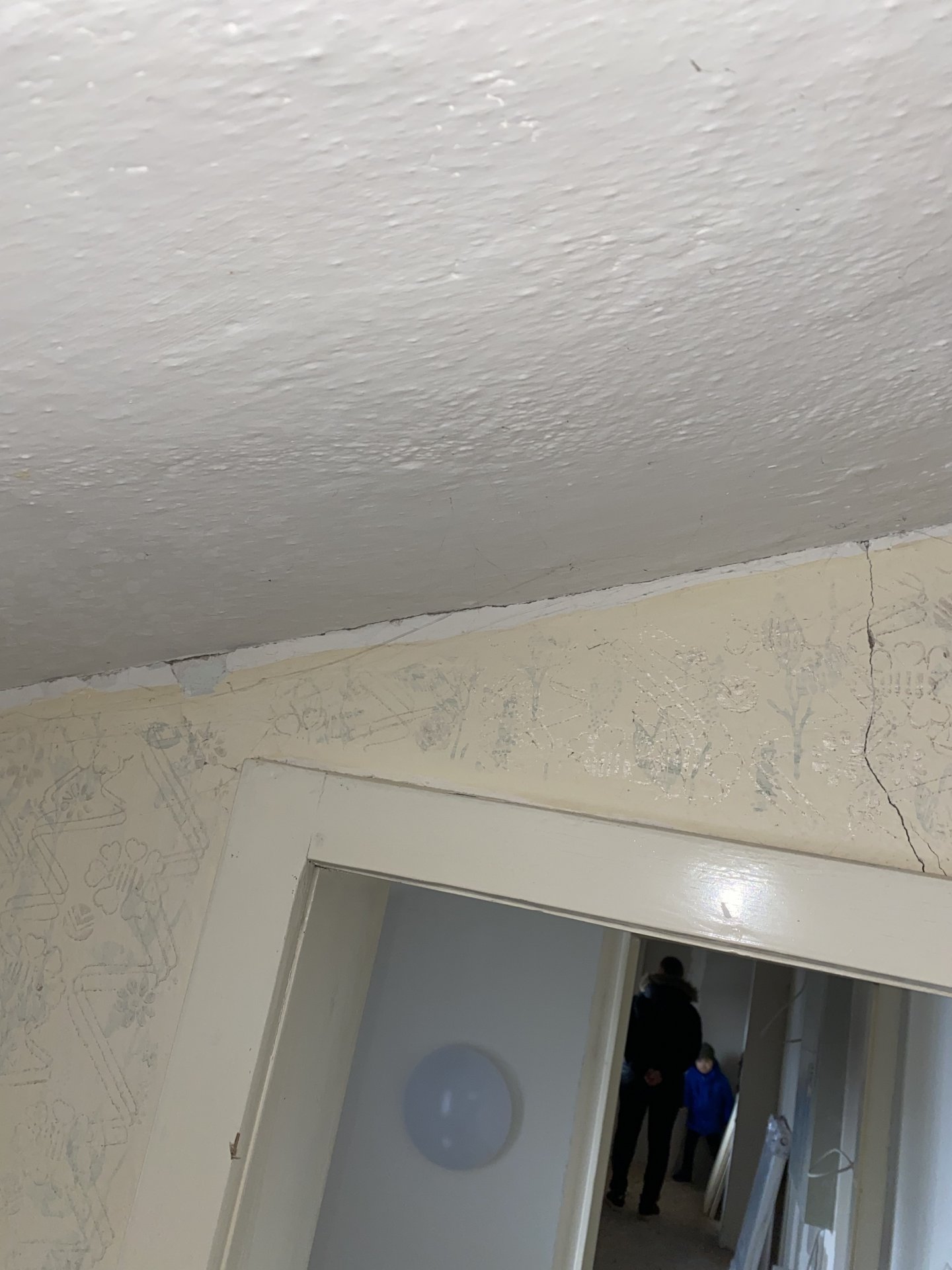 5BF2BB98-A6DC-4B1C-95EB-7EC8D2437A41