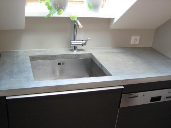 Arbeitsplatte mit Unterbauspüle