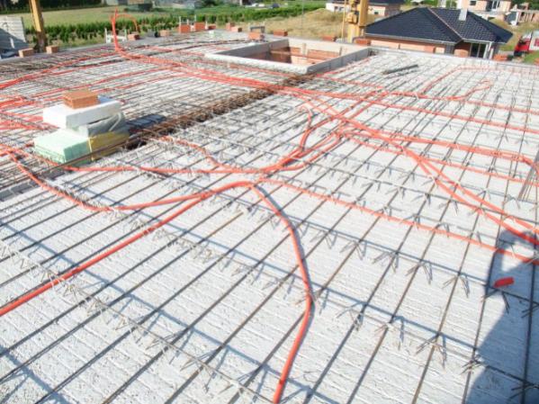 leitungen auf decke og