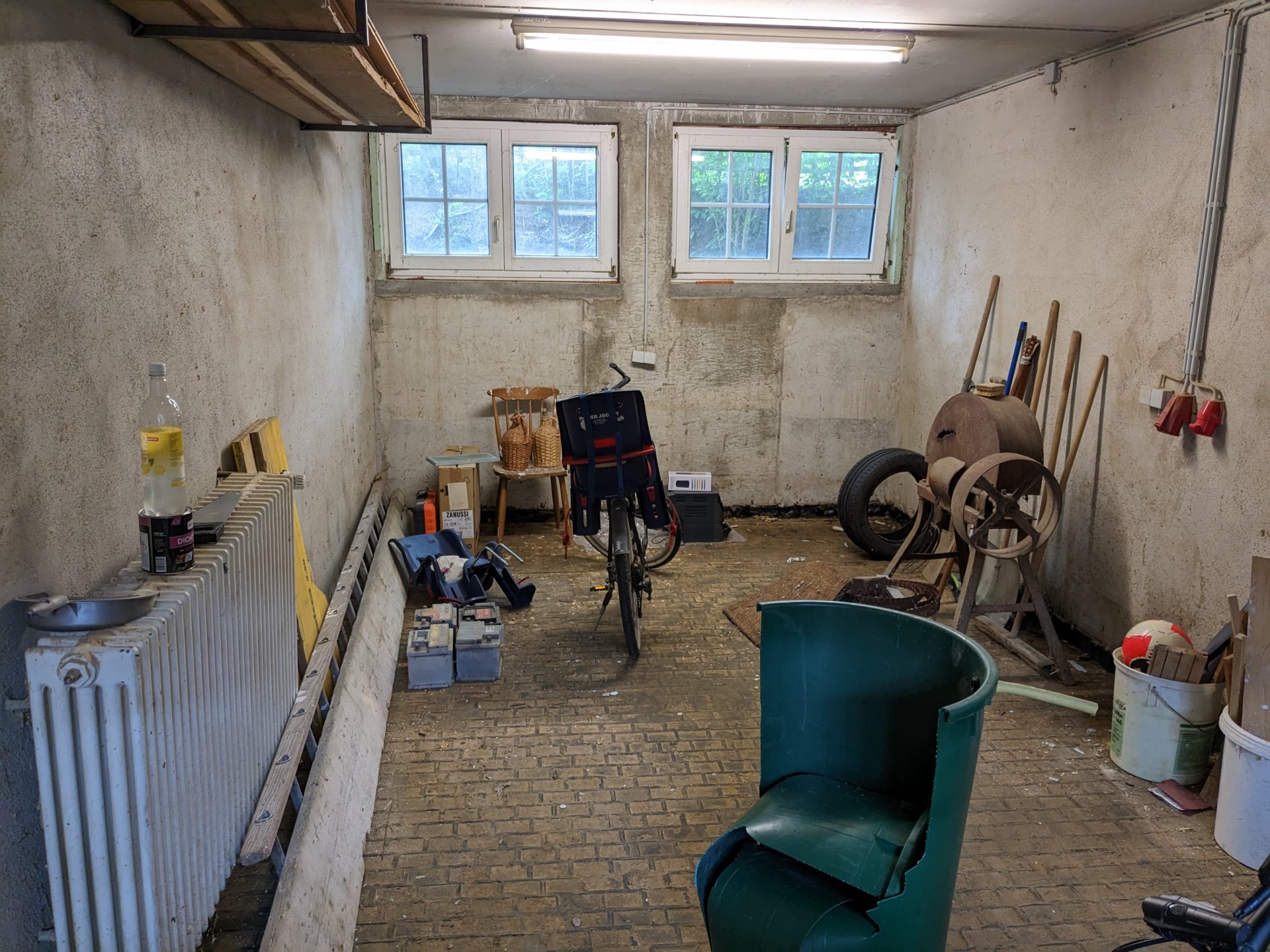 PXL_20230513_122825999