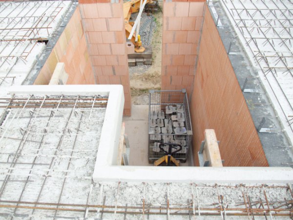 Treppenloch für unsere Holztreppe